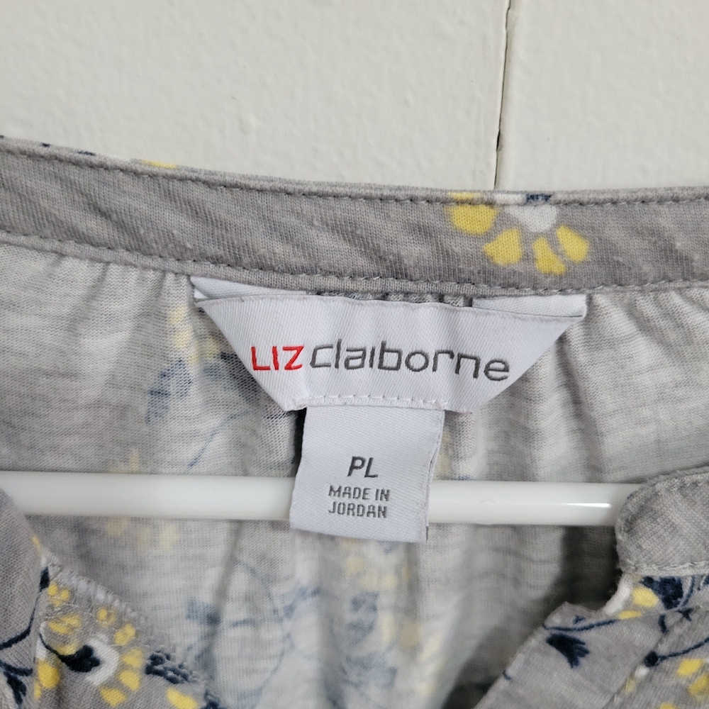 Floral Print Blouses in Gray and Yellow - Picture 5 of 12